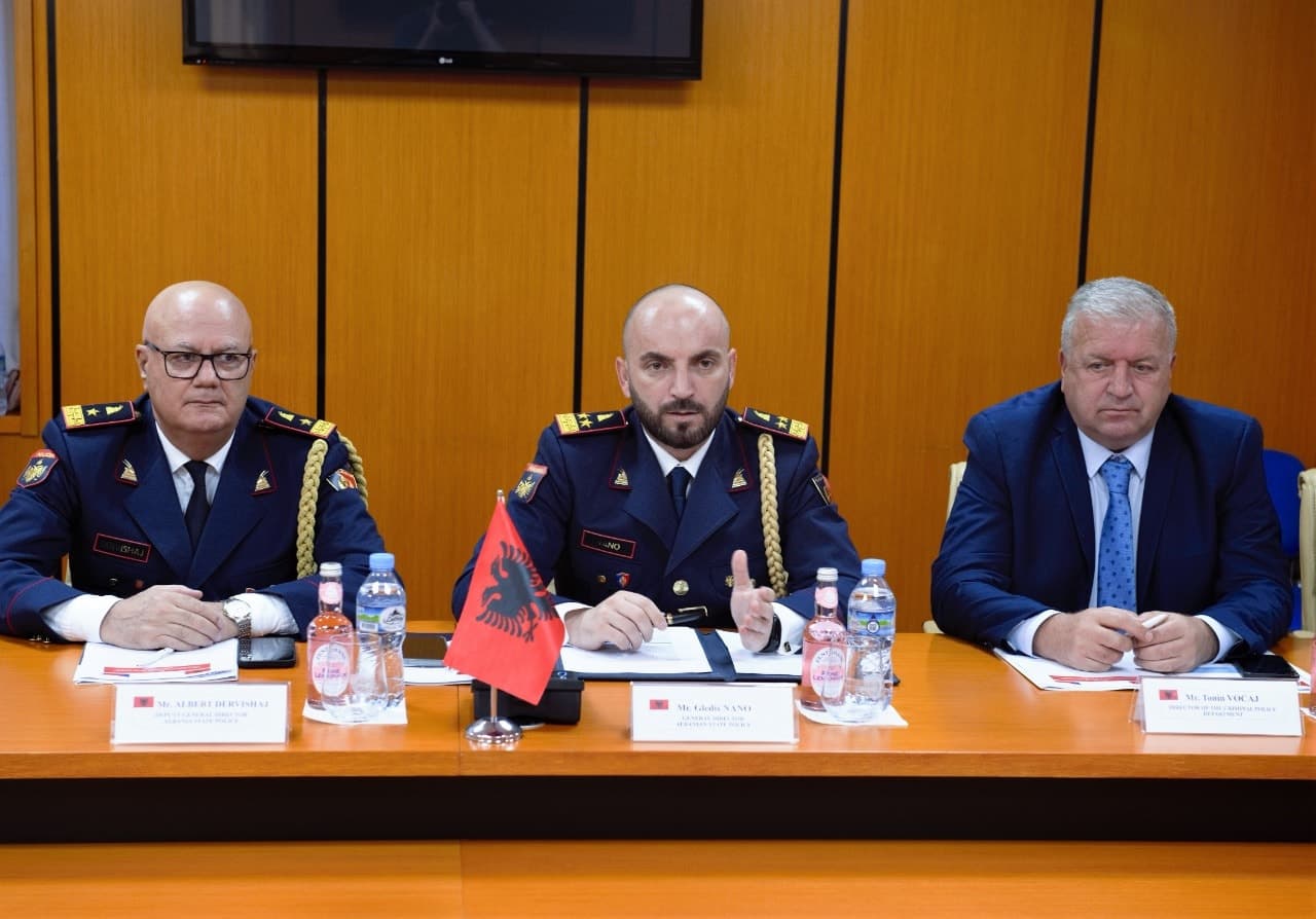 Sezoni turistik/ Nano urdhër Policisë Kriminale për masa shtesë gjatë gushtit: Filmoni manovrat e rrezikshme të skafeve