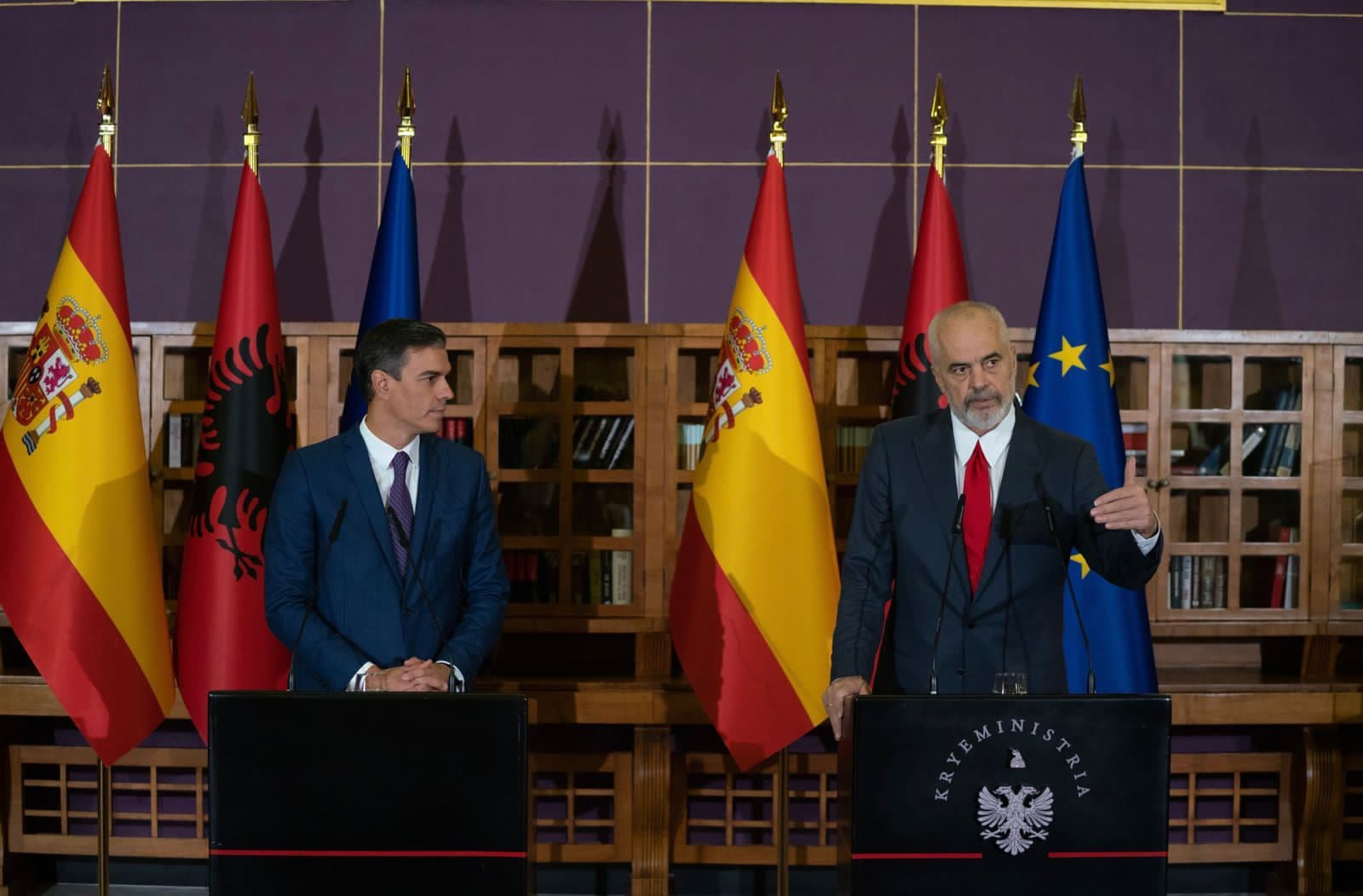 Rama: Tensionet e fundit tregojnë se Kosova duhet të ulet në tryezën e Ballkanit e Hapur! Sanchez: Nuk e njohim, u shkel e drejta ndërkombëtare