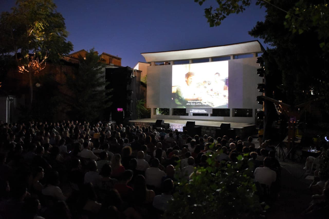  “Dokufest”, festivali i filmit dokumentar dhe të shkurtër sjell 250 filma në Prizren
