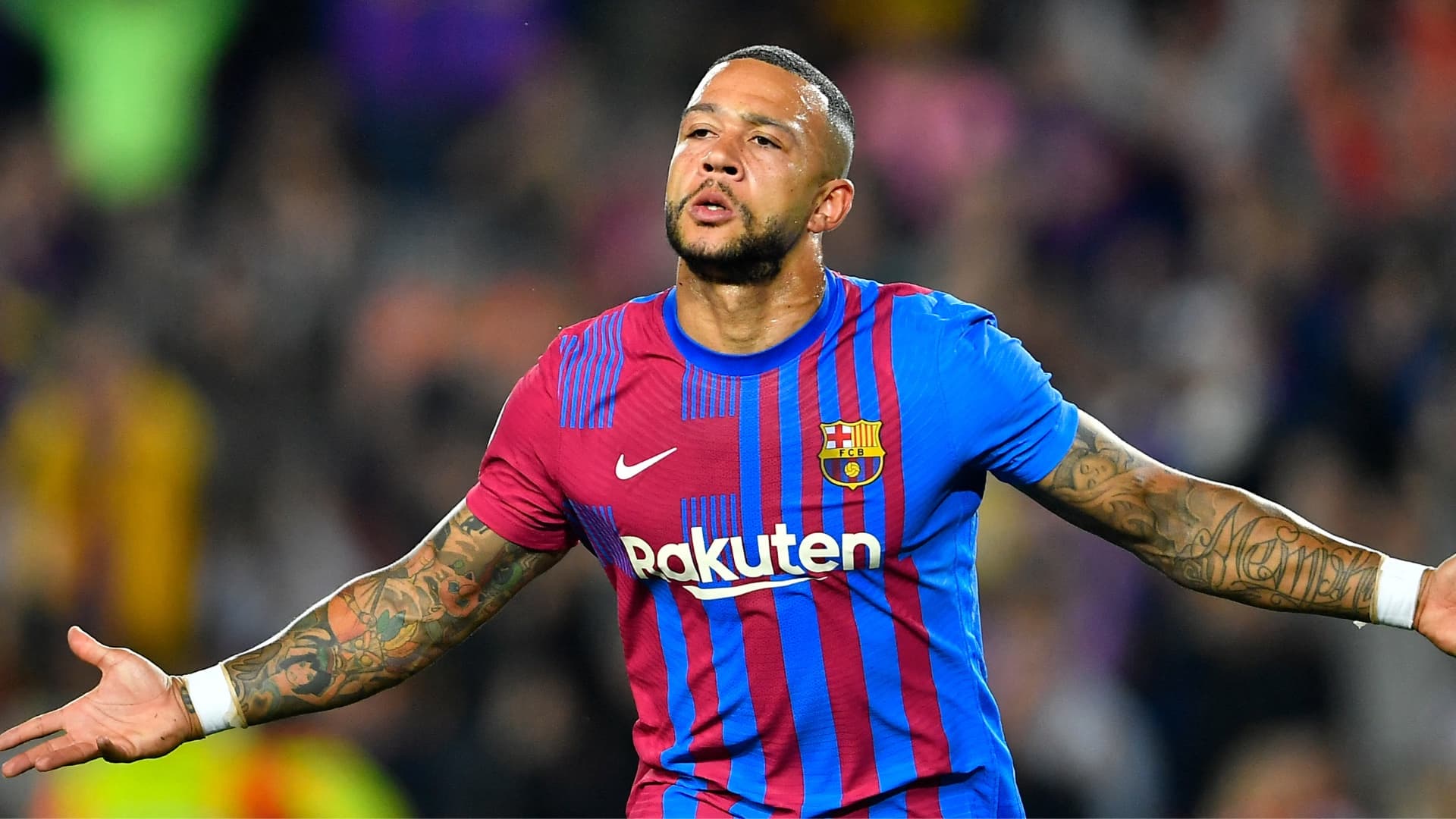 Juventus afër akordit me Depay