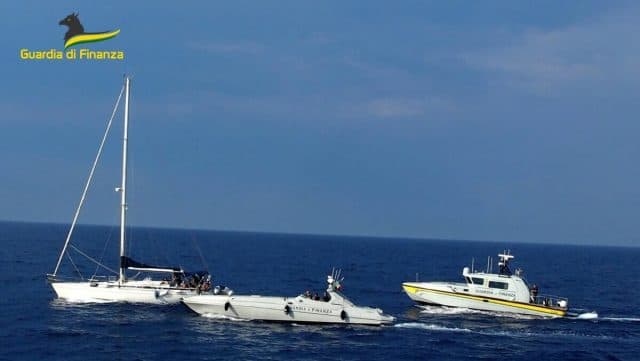 1 ton kanabis drejt Italisë, 3 skafistët shqiptarë dalin sot para gjykatës