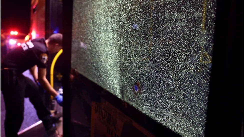 Një person i armatosur hap zjarr në Jeruzalem, 8 persona të plagosur