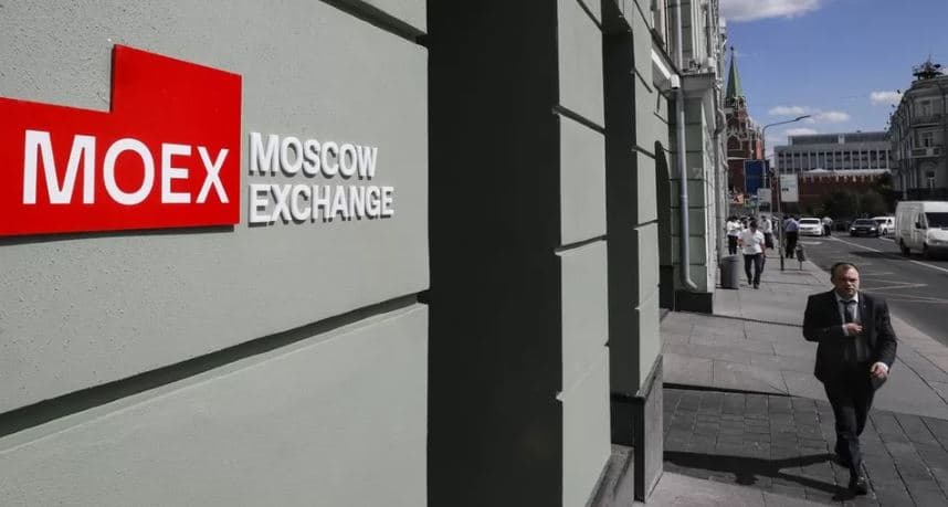 Rusia rihap tregun e bonove për investitorët “jo armiqësorë”