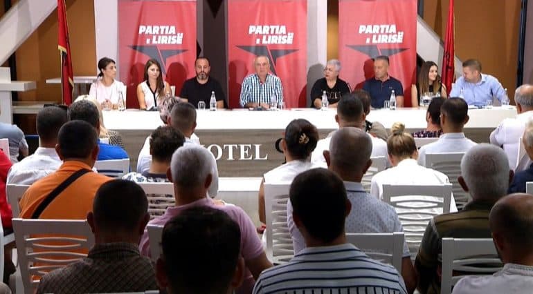 Meta u premton vlonjatëve ndryshimin e madh: E di që keni pasur shumë pabesi