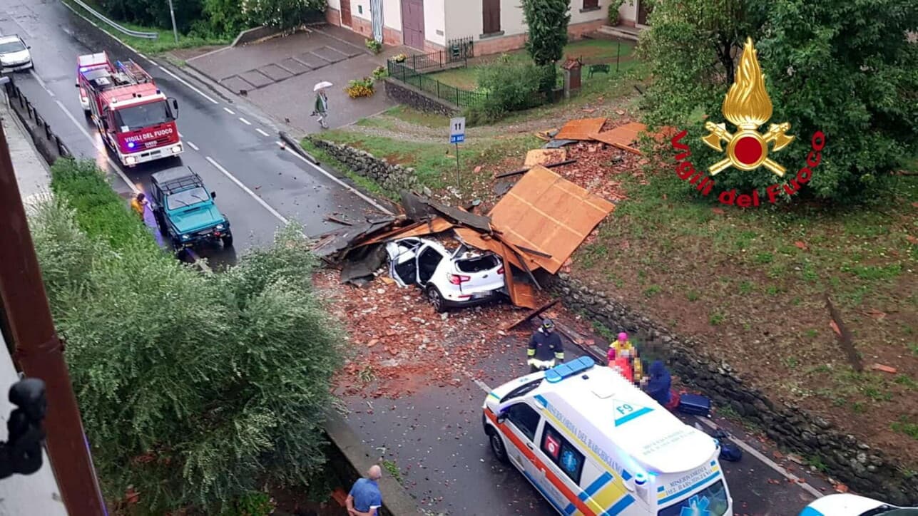 Itali, moti i keq shkakton dy viktima