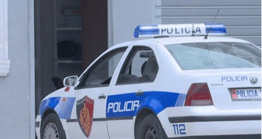 Nxorën me dhunë nga banesa dy motrat, procedohen 5 persona në Tepelenë