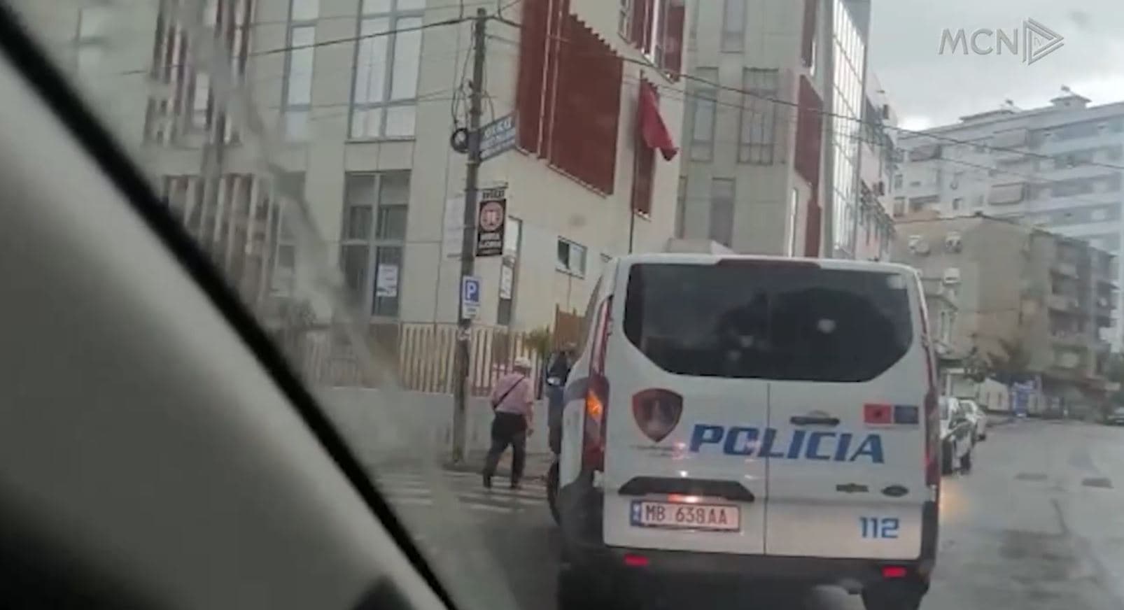 Vrasja në Elbasan, lihet në qeli 18-vjeçari (VIDEO)