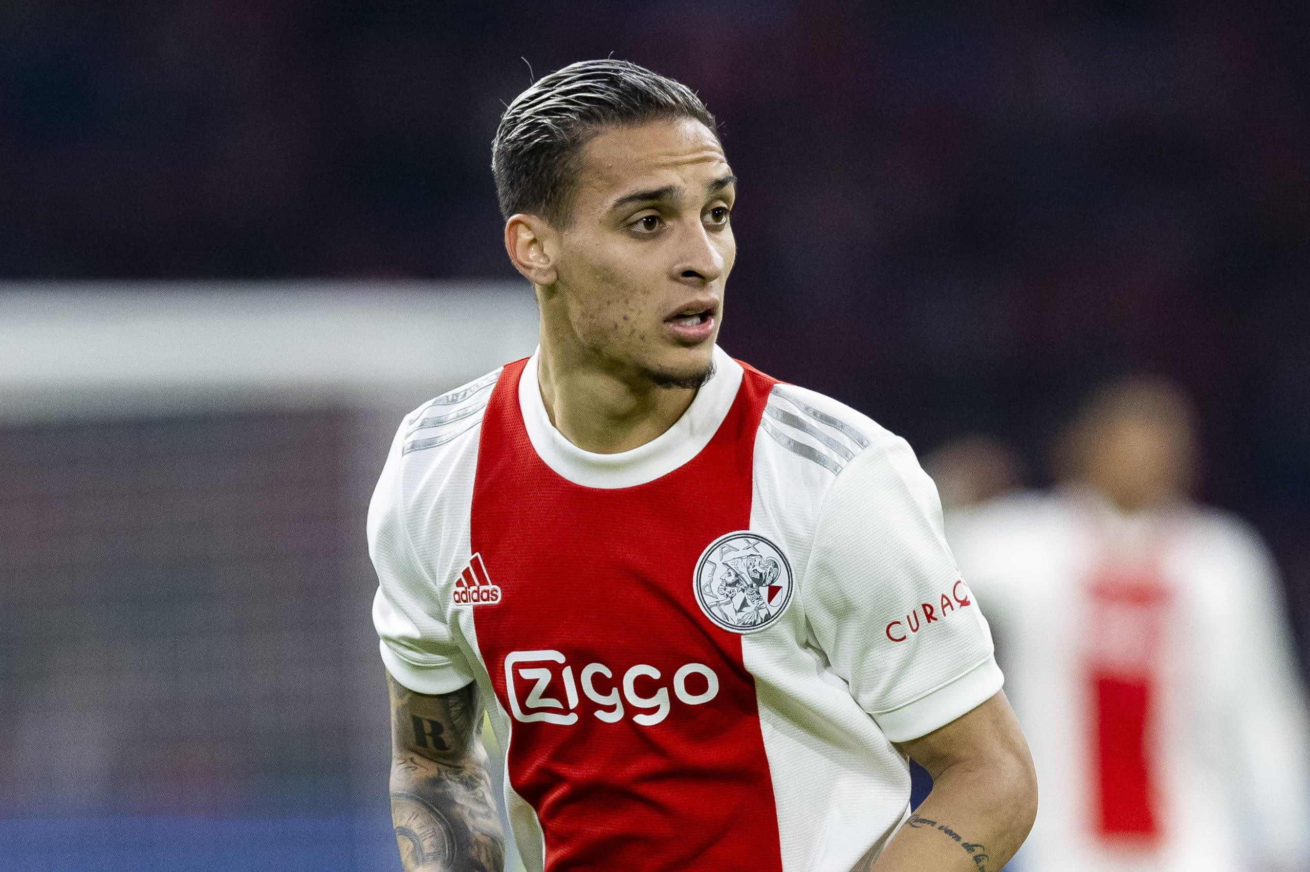 Manchester United nuk dorëzohet për Antony
