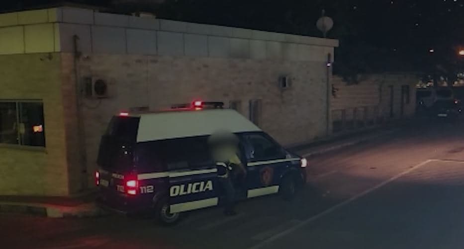 Qarkullonte me doza kokaine në automjet gati për shpërndarje, në pranga 29-vjeçari