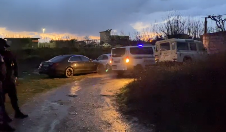 E rëndë në Mallakastër/ Djali vret babanë 73-vjeç
