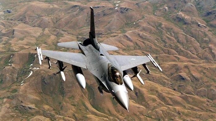 Turqia akuzon Greqinë për akte armiqësore: Avionët tanë në shënjestër
