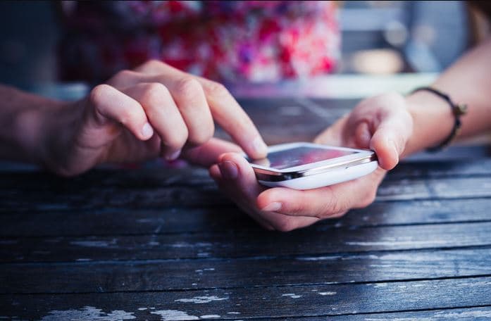 SpaceX bashkëpunon me T-Mobile, satelitët do të mundësojnë internet në “zona të vdekura”