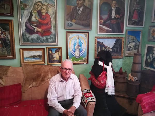 Ndërron jetë “Mikelanxheloja i Shkodrës”, piktori i afreskeve Pjerin Sheldija