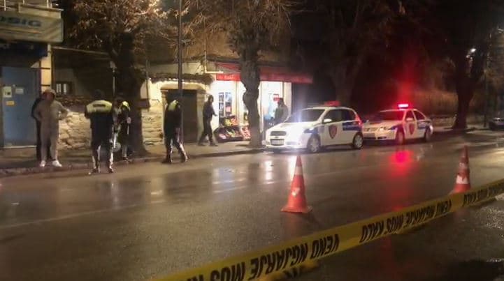 E rëndë në Korçë/ Babai humb kontrollin e mjetit, përplas fëmijën 6 vjeç