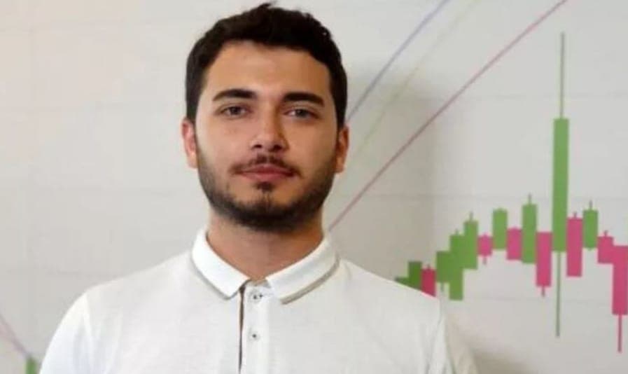 Arrestohet në Shqipëri turku Faruk Ozer, i akuzuar për mashtrim me vlerë miliona euro me kriptomenedhat (VIDEO)