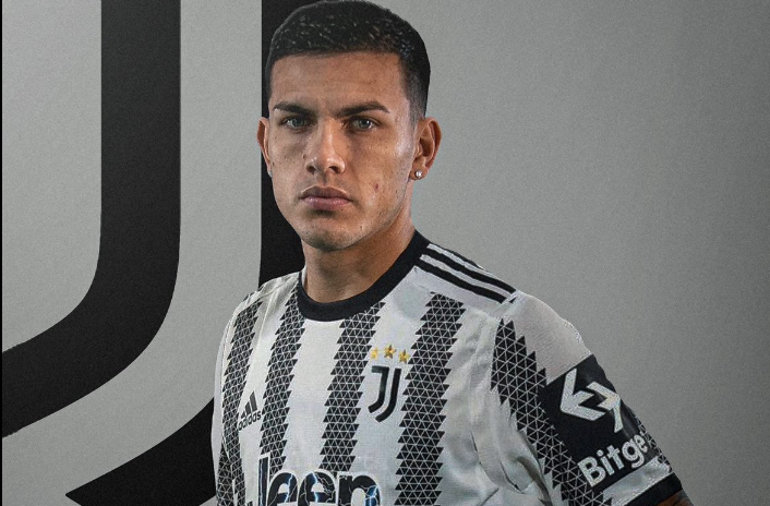 Zyrtare, Paredes kalon te skuadra e Juventus