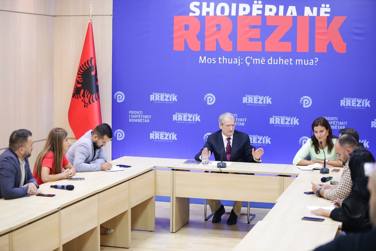 Shkarkimi i Gledis Nanos/ Berisha: U largua për aferat e Ramës, Ardi Veliu paguhej 30 mijë € nga Ervis Martinaj