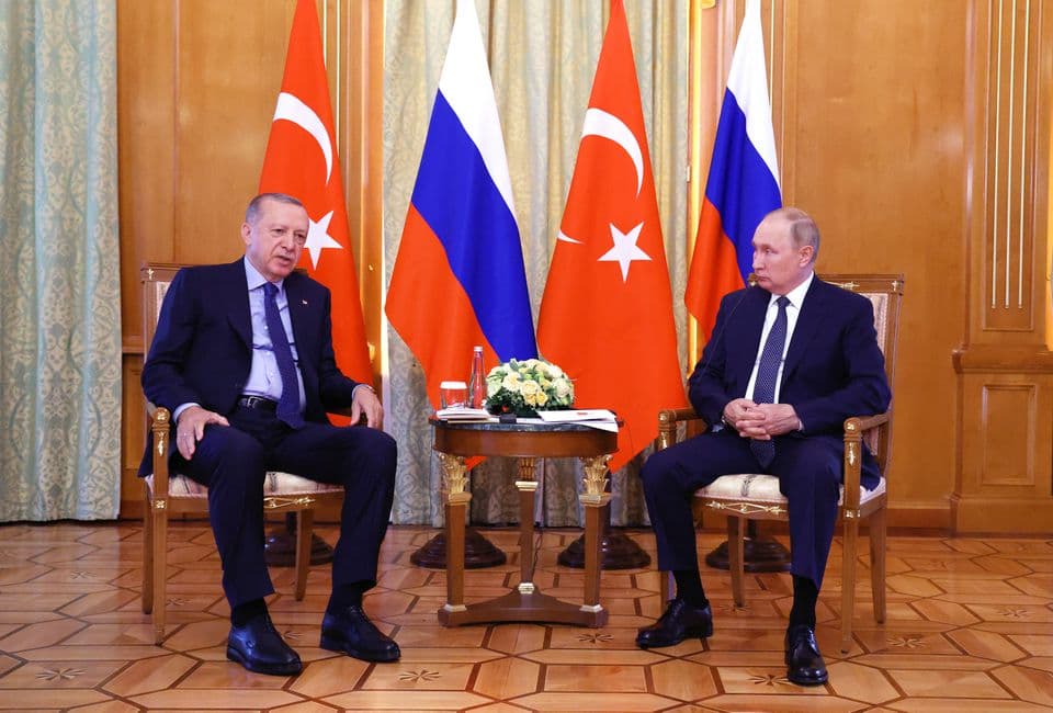 Erdogan-Putinit: Turqia mund të luajë rol ndërmjetësues për centralin bërthamor