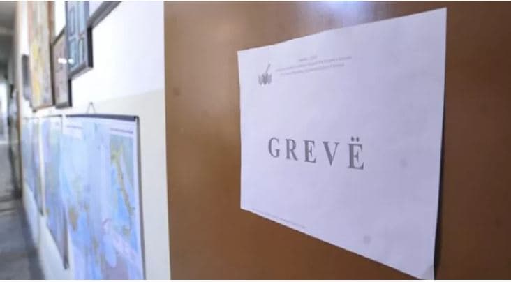    Greva e arsimit në Kosovë/ Sindikalistët në takim me presidenten Osmani