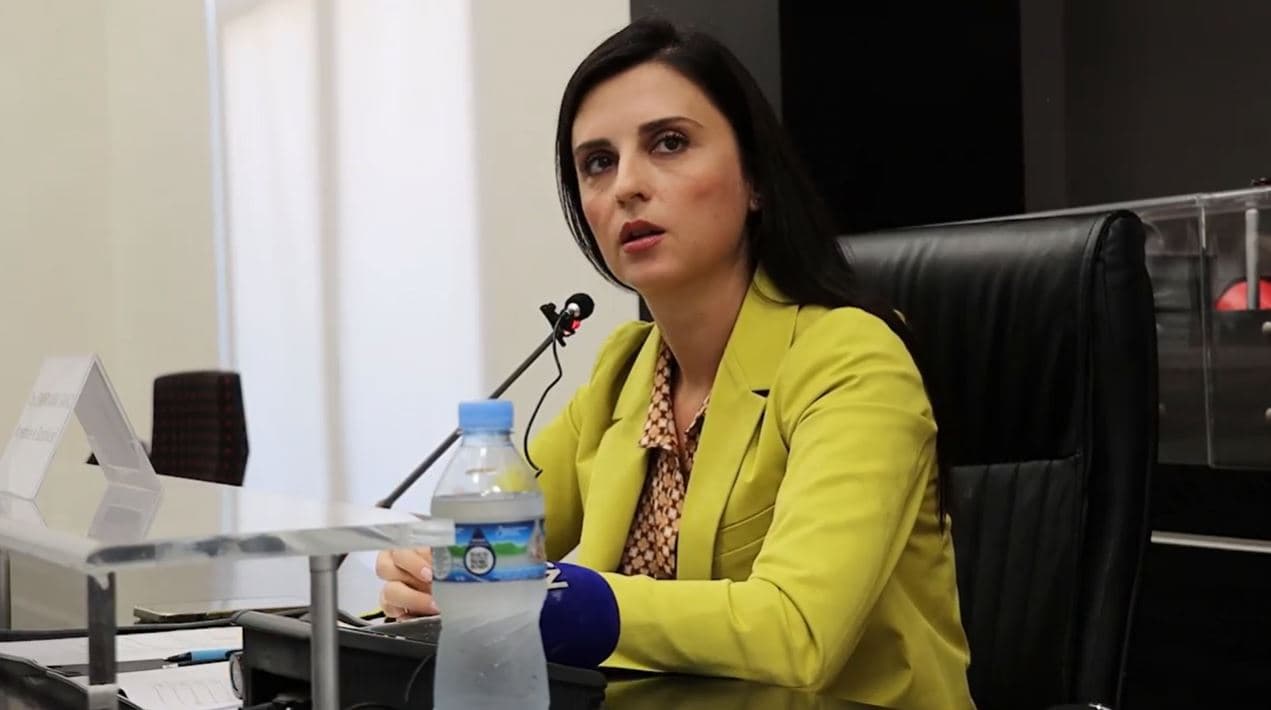 Lirimi i hapësirave publike, Sako: Bizneset afat deri të premten për t'i liruar
