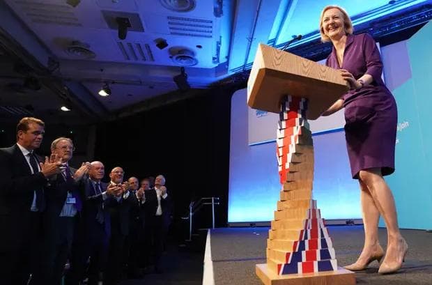 Pas marrjes të postit si kryeministre, Liz Truss pritet të vizitojë Kievin