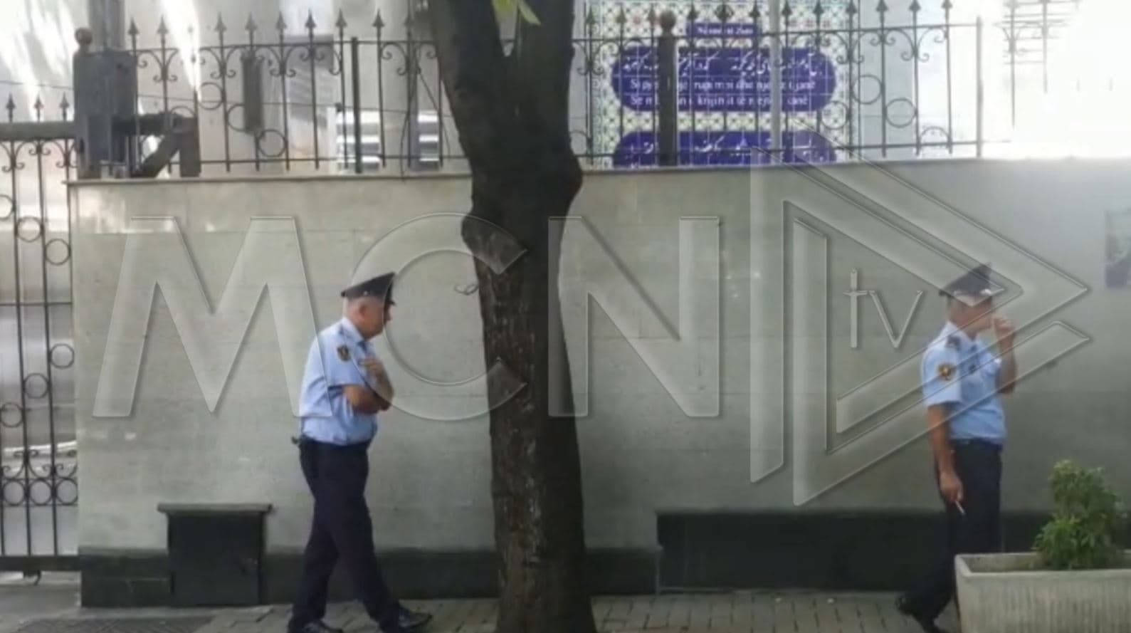 Ndërprerja e marrëdhënieve diplomatike, ikin punonjësit e fundit/ Forcat speciale marrin kontrollin e ambasadës së Iranit (VIDEO)