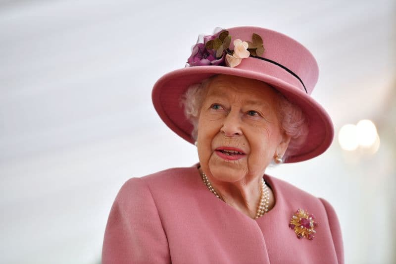 Dhimbje në Britani pas vdekjes së Mbretëreshës Elizabeth, çfarë pritet të ndodhë sot