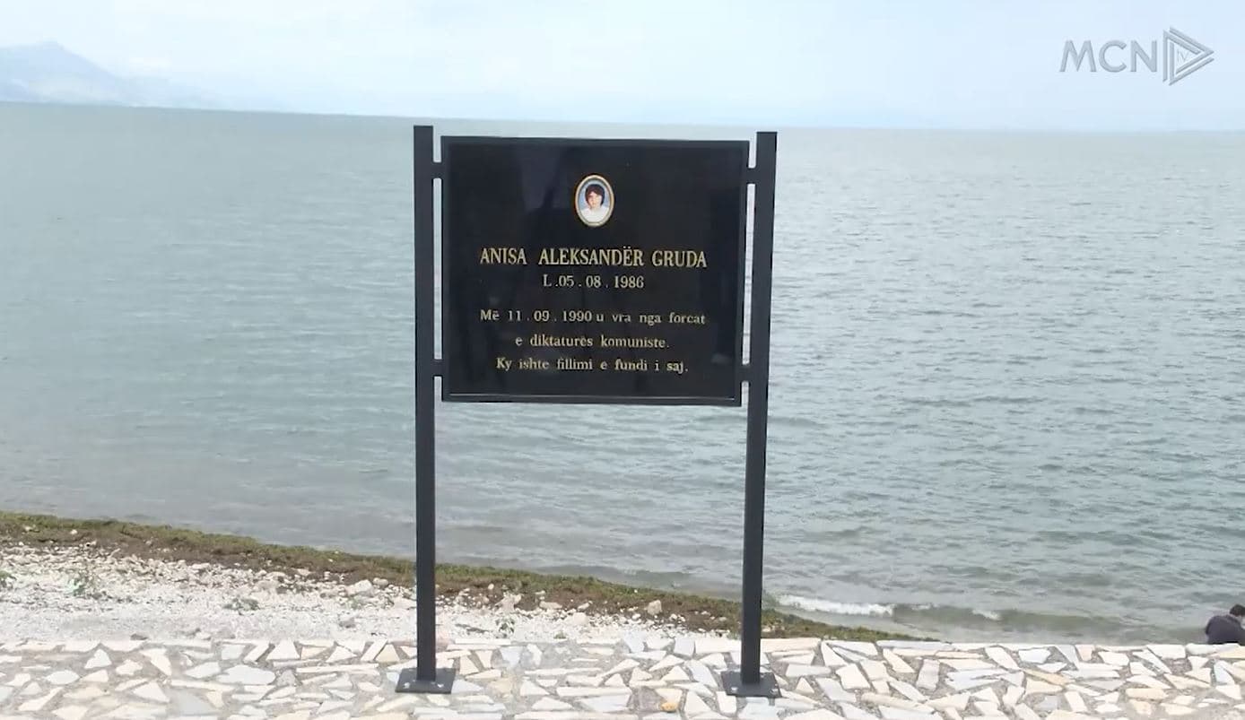 Në kujtim të arratisë/ Memorial kushtuar të arratisurve të 11 shtatorit (VIDEO)