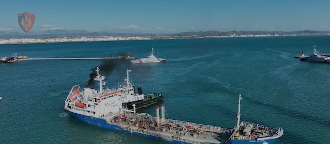 Mbi 2200 ton naftë kontrabandë nga Libia, katër të arrestuar në portin e Durrësit, nën hetim 6 të tjerë (VIDEO)