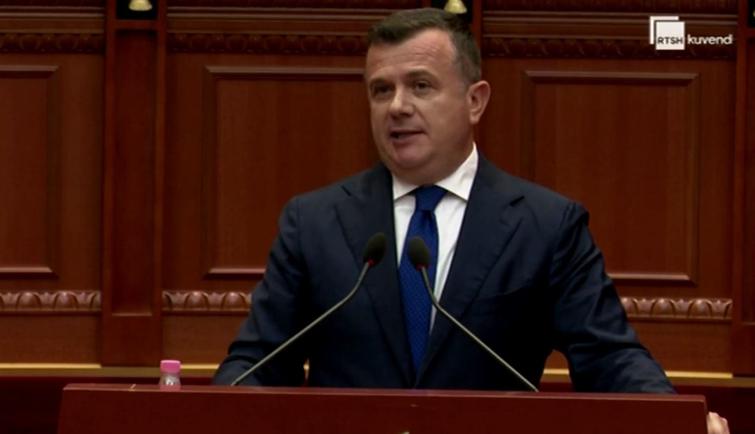 Lobimi, Balla: Lërjani drejtësisë! Protestat e drejtuara nga Berisha-Basha, jepeshin live nga mediat ruse