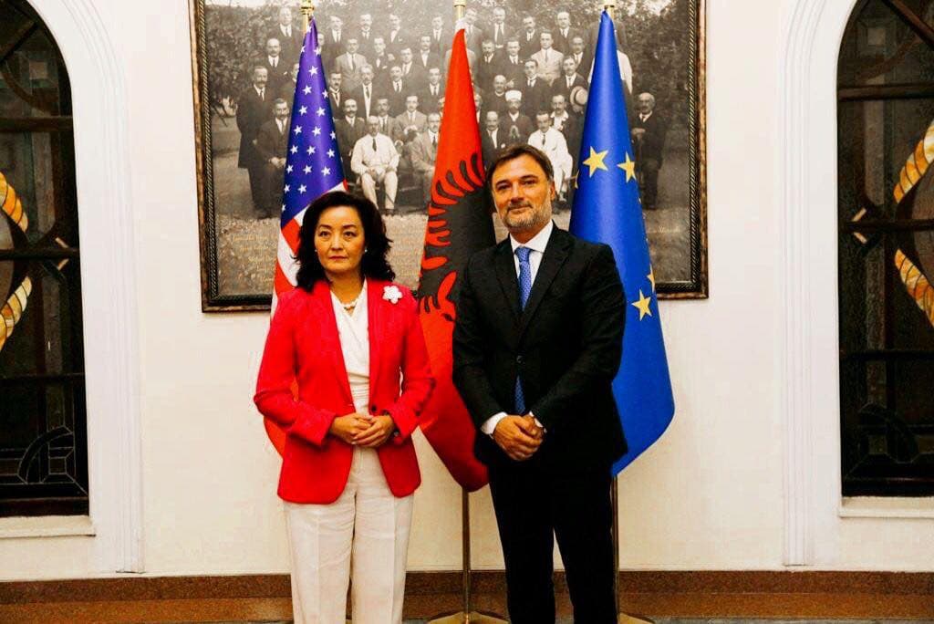 Alibeaj zbardh takimin me Kim: Në qendër të bisedës, sezoni i ri parlamentar