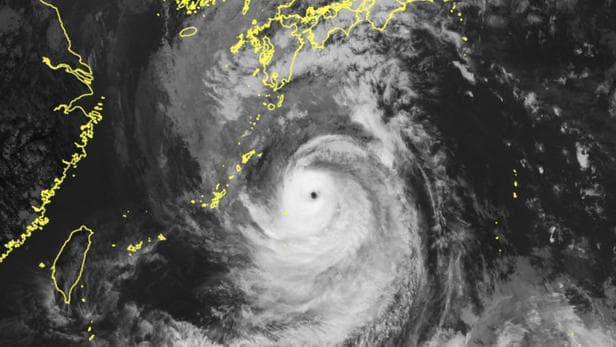 Japonia përgatitet për tajfunin e rrezikshëm Nanmadol