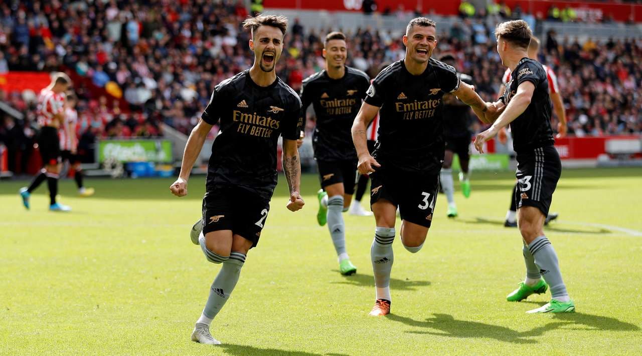 Arsenal nuk fal, fiton me “tris” në kampionat (VIDEO)