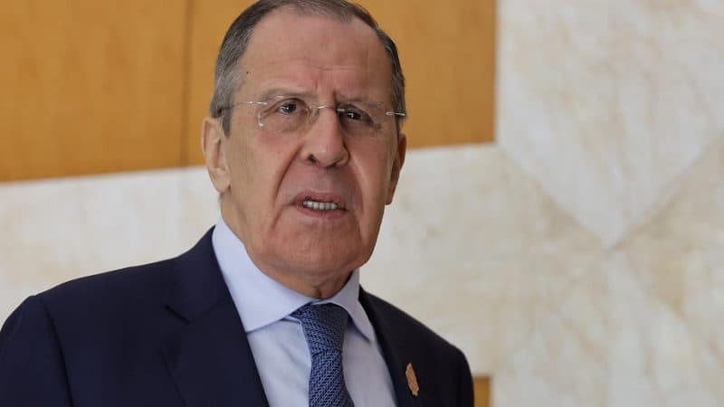 Lavrov-homologes franceze: Kievi po bombardon termocentralin bërthamor me armë perëndimore