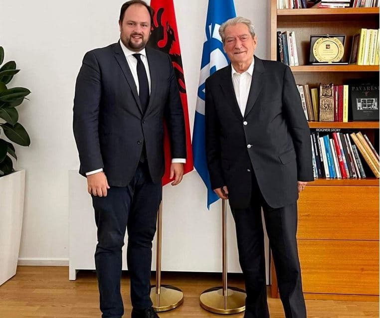 Berisha takon deputetin hungarez: Diskutuam zhvillimet dramatike në Shqipëri