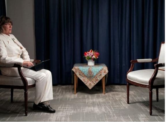 Presidenti iranian anulon intevistën me CNN, Amanpour nuk pranoi të mbante shami