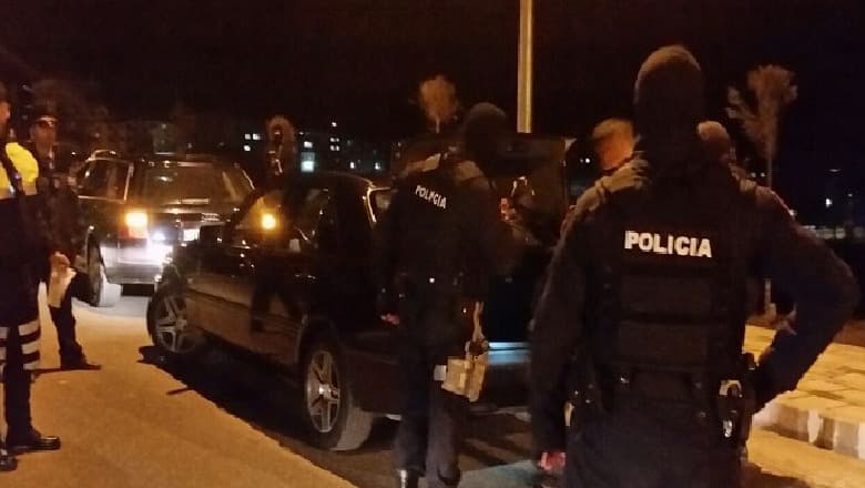 Vlorë, Policia dhe FNSH kontrolle blic në hyrje-dalje të qytetit