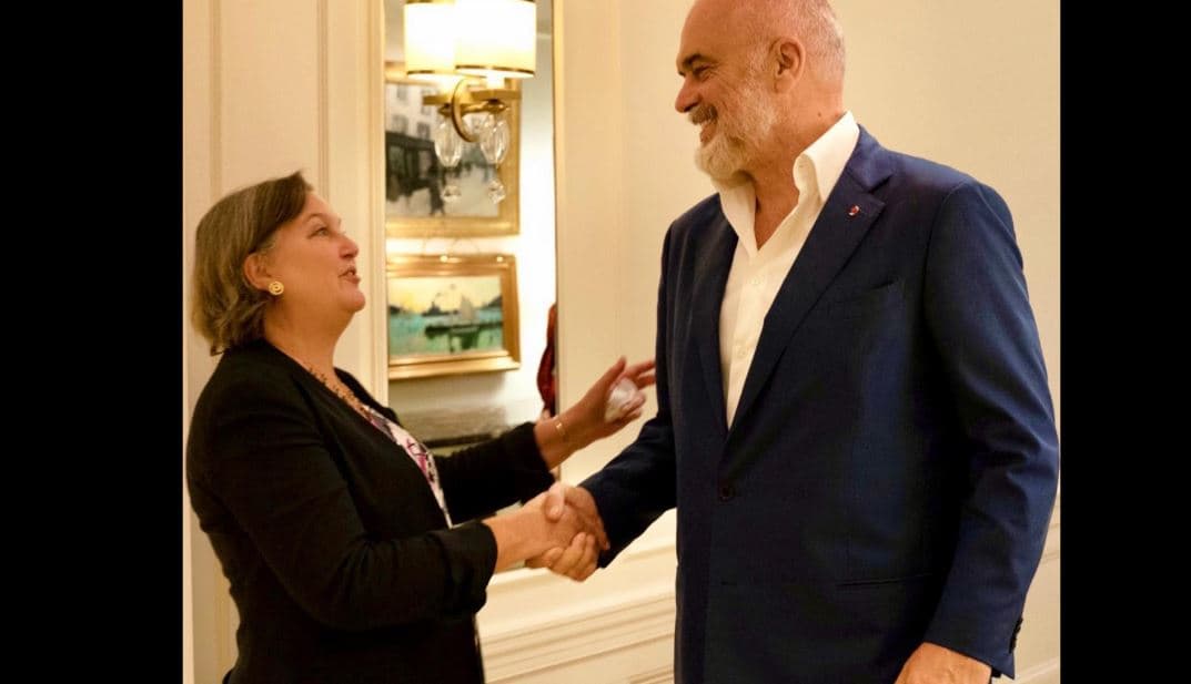 Rama në SHBA takon nënsekretaren e Shtetit për Çështjet Politike, në fokus sulmet kibernetike dhe kriza energjetike