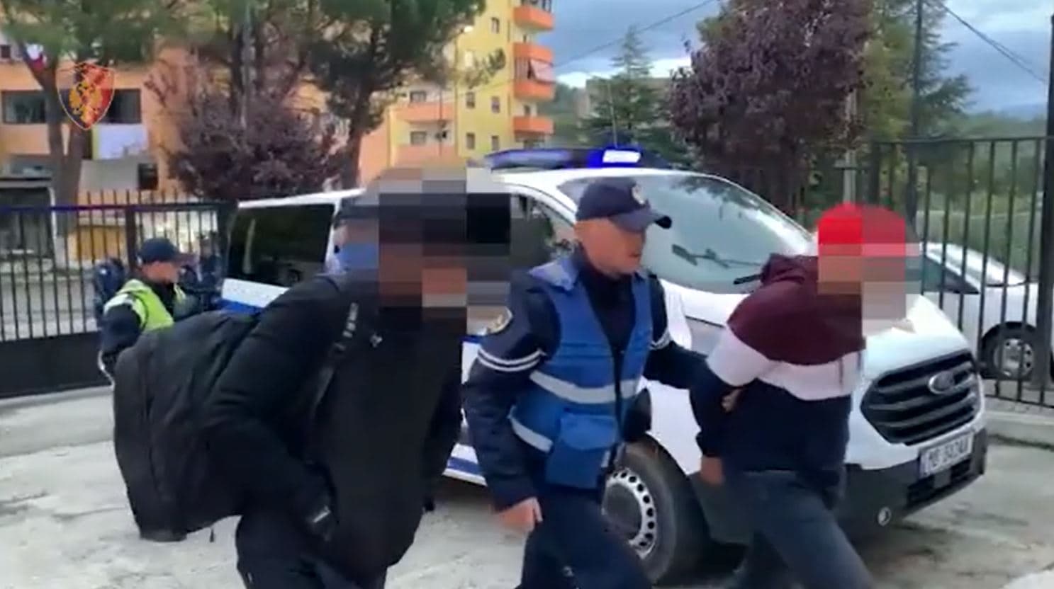 Goditen dy raste të transportit të emigrantëve, dy të arrestuar, procedohen dhe dy të tjerë