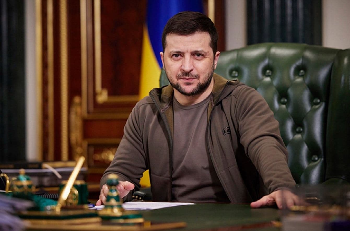Zelensky: Ukraina do të nënshkruajë një kërkesë zyrtare për anëtarësim të përshpejtuar në NATO
