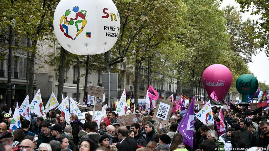 Francezët në protestë kundër çmimeve të larta dhe reformës së pensioneve