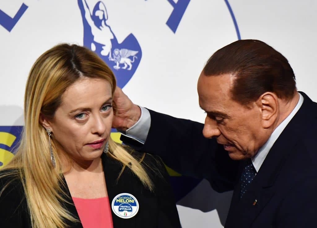 Meloni takon Berlusconi-n: Na duhet qeveri e profilit të lartë. Në fokus kriza energjitike