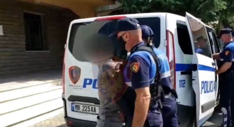 I shpallur në kërkim prej dy vitesh për kultvim kanabisi, arrestohet 36-vjeçar në Skrapar