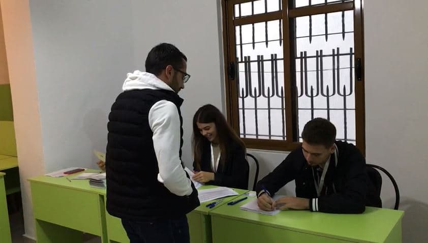 Mbahen sot zgjedhjet për kreun e ri të FRPD-së