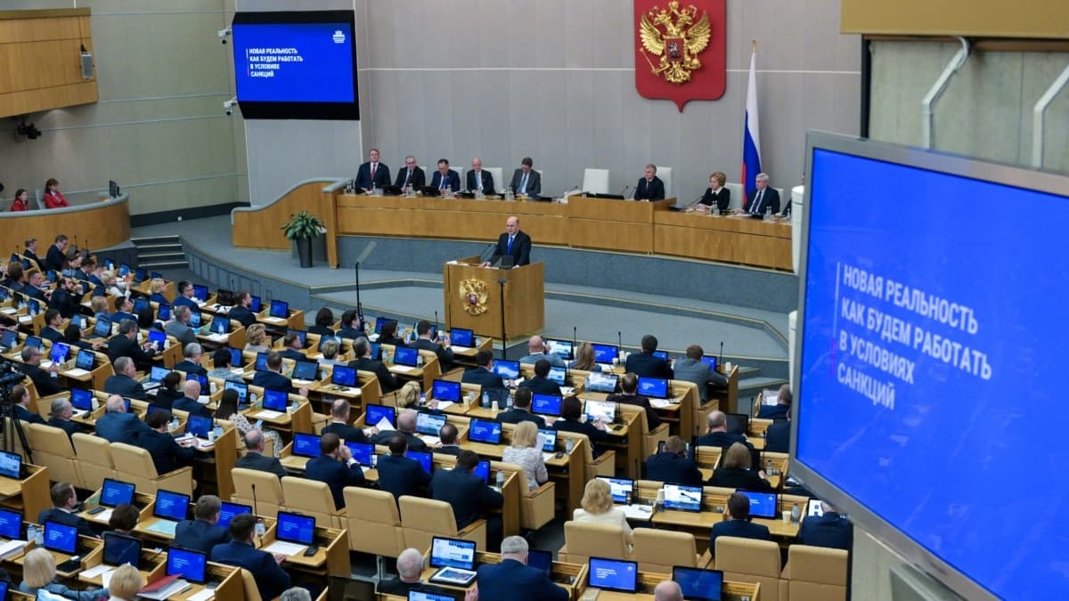 Parlamenti rus miraton aneksimin e 4 rajoneve të Ukrainës