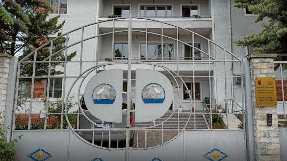 “Zyber Hallulli”, reagon sërish Shërbimi Social: Po bëhet politikë me fëmijët, nuk ka asnjë ndryshim në menunë ushqimore