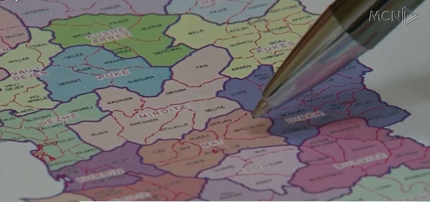 Territorialja/ PD prezanton 33 bashki të reja, grupi i Alibeajt propozon ndarjen në 6 rajone (VIDEO)