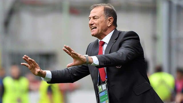 Gianni De Biasi rinovon kontratën me Azerbajxhanin