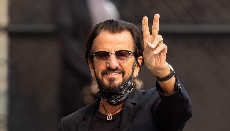 Sëmuret muzikanti Ringo Starr, anulon shfaqjen