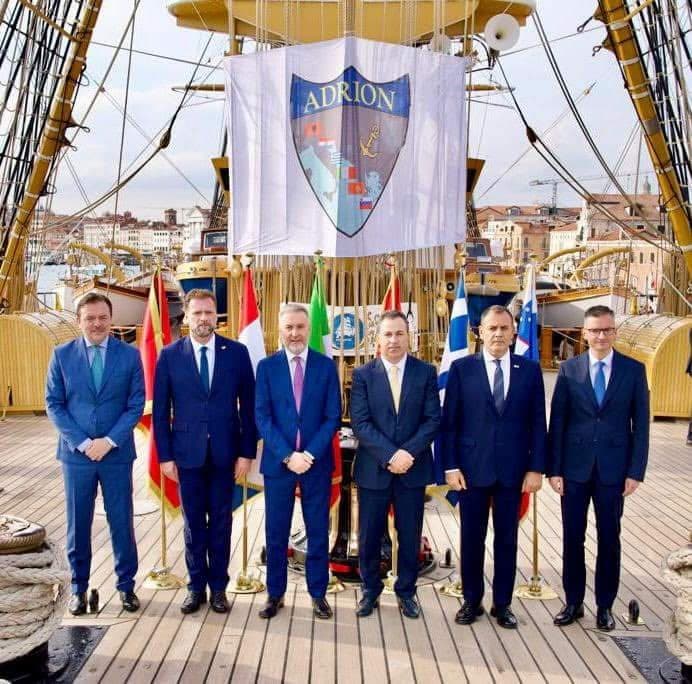 Peleshi në Ministerialin e Mbrojtjes “Adrion”: Shqipëria e përkushtuar për të ofruar një mjedis të sigurt